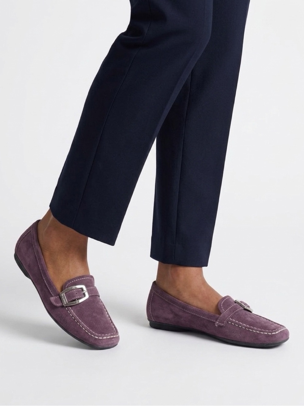 AK Anne Klein iFlex Purple Suede Buckle Loafers Flats 8.5W